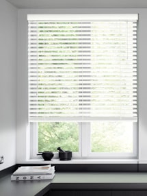 Clean White Faux Wood Venetian Blind Clean White Faux Wood Venetian Blind