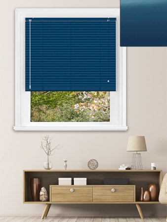 Matte Navy 25mm Aluminium Venetian Blind Matte Navy 25mm Aluminium Venetian Blind
