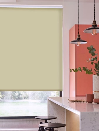 Hearthstone Daylight Electric Roller Blind Hearthstone Daylight Electric Roller Blind