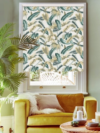 Venezuela Verdant on Linen Blackout Roller Blind Venezuela Verdant on Linen Blackout Roller Blind