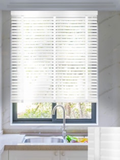 Gloss Lily White Real Wood Venetian Blind With Tapes Gloss Lily White Real Wood Venetian Blind With Tapes