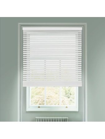 Gloss White 50mm Wooden Electric Venetian Blind Gloss White 50mm Wooden Electric Venetian Blind