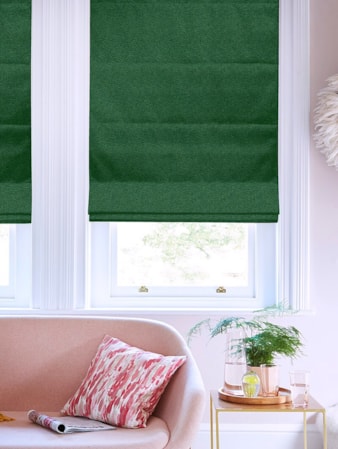 Hampton Hunter Blackout Roman Blind Hampton Hunter Blackout Roman Blind