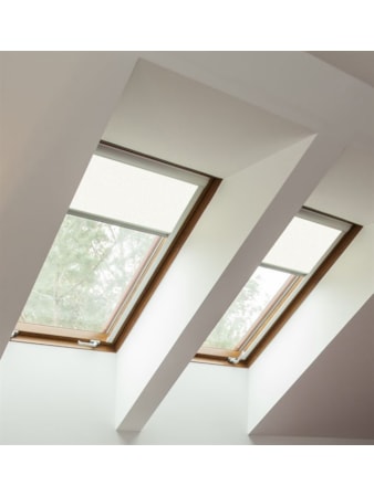 White Blackout Skylight Blind To Fit Roto Windows