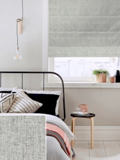 Opulence Pebbledash Blackout Electric Roman Blind