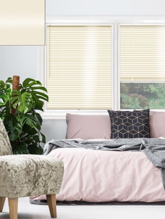 Gloss Cream 25mm Perfect Fit Venetian Blind Gloss Cream 25mm Perfect Fit Venetian Blind