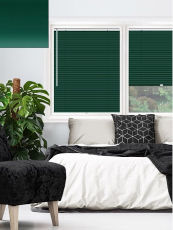Matte Forest Green 25mm Perfect Fit® Venetian Blind Matte Forest Green 25mm Perfect Fit® Venetian Blind