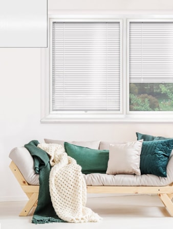 Gloss White 25mm Perfect Fit Venetian Blind Gloss White 25mm Perfect Fit Venetian Blind