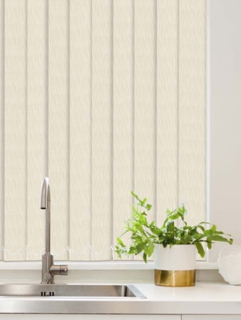 Regal Cream Waterproof 89mm Vertical Blind Regal Cream Waterproof 89mm Vertical Blind
