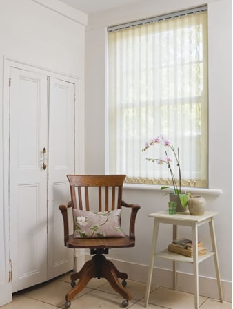 Lambskin 89mm Sheer Vertical Blind Lambskin 89mm Sheer Vertical Blind