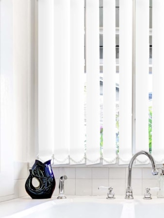 White Waterproof 89mm Vertical Blind Replacement Slats White Waterproof 89mm Vertical Blind Replacement Slats