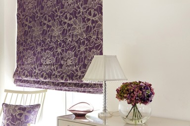 Decorating with Roman blinds