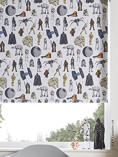 Star Wars© Characters Blackout Roller Blind