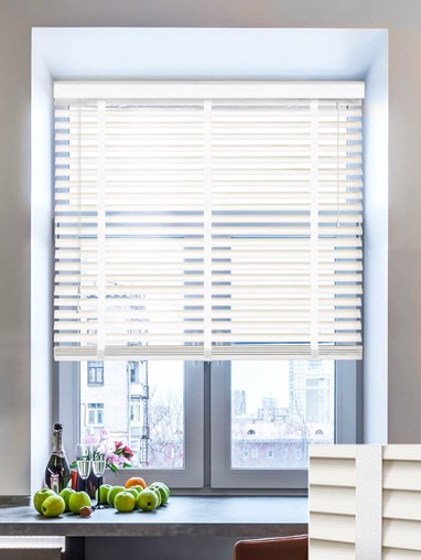 Clean White Wood Grain Faux Wood Venetian Blind With Tapes